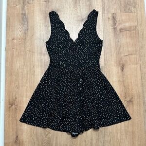 MIRROU | Black White Polka Dot Scalloped Neck Fit Flare Romper, SZ 8 NZ, US 4/S